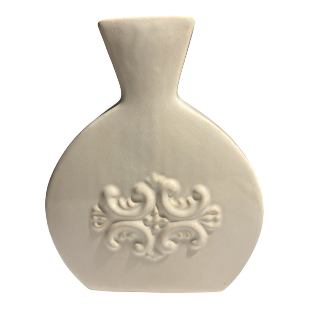 Ceramic Vase | Uniquely Shaped‎ | Ivory